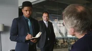 (v.l.n.r.) Detective Marcus Bell (Jon Michael Hill); Sherlock Holmes (Jonny Lee Miller)