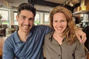 Einstein Was uns wirklich verbindet Einstein Moderator Tobias Müller und Einstein Moderatorin Kathrin Hönegger