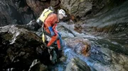 Hydrogeologe Marc Luetscher an der unterirdischen Orbe