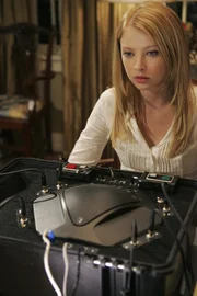 Cheryl Davenport (Elisabeth Harnois)