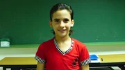 Erick ist ein kleiner Star, ganz Macho, und genießt seine Rolle als Hahn im Korb unter so vielen tanzenden Mädchen.