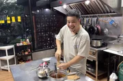 Koch Wassapol Saengseethong ist dafür bekannt, klassische Thai-Rezepte neu zu erfinden.