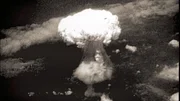 Einstein und die Atombombe.