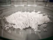 Lithiumphosphat, gewonnen aus einer ehemaligen Lithium-Ionen-Batterie