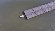 Aus dem einstigen Braunkohletagebau Cottbus-Nord entsteht Brandenburgs größter See. Die Flutung mit Spreewasser ist ein Landschaftswandel der Superlative. In diesem Jahr zeigt sich der Cottbuser Ostsee erstmals mit einer geschlossenen Wasserfläche. Nun beginnt das Ringen um die Nutzung des künftigen Naherholungsgebiets. - Solaranlage auf dem Cottbuser Ostsee.