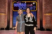 Treten bei "Wer weiß denn sowas?" als Kandidatinnen an: Die Schauspielerin Svenja Jung (l.) und die Schauspielerin Nora Tschirner (r.).