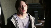 In der Wohnung des Toten treffen die Ermittler auf einen jungen Mann namens Drew Beckett (Chris Coy). Er ist ein bekannter Computerhacker und hat dem Opfer geholfen seine Identität zu verändern.