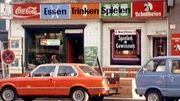 Wie sah Berlin einmal aus? In der neuen Folge von „Berlin wie es einmal war“ geht es in den alten West-Berliner Bezirk Wedding. Alltag zwischen Bad- und Müllerstraße (Foto), Sonntagsausflüge in den Humboldthain und Rock 'n' Roll im „Joe am Wedding“. Erinnerungen an die 60er, 70er und 80er Jahre im Wedding.
