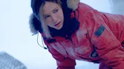 Die Psychologin Cate (Mira Sorvino), die am Südpol Forschungsarbeiten betreibt, erkrankt schwer. Eine Behandlung vor Ort ist nicht möglich, und so bittet Cuddy Dr. House, die Patientin aus der Ferne zu therapieren...