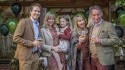 Sam (Christian Wunderlich), Lexi (Teresa Rizos), Poppy (Mila Bell), Ella (Anica Dobra) und Oscar (Heio von Stetten).