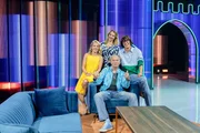 Hinten von links: Susanne Wiesner, Kristina Bogansky und Eva Karl Faltermeier. Vorne: Wolfgang Fierek.