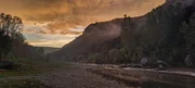 Der Gardon fließt größtenteils unberührt durch die Landschaft und bietet dadurch zahlreiche Vorteile für Pflanzen und Tiere.