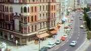 Wie sah Berlin einmal aus? In der neuen Folge von „Berlin wie es einmal war“ geht es in den alten West-Berliner Bezirk Wedding. Alltag zwischen Bad- (Foto) und Müllerstraße, Sonntagsausflüge in den Humboldthain und Rock 'n' Roll im „Joe am Wedding“. Erinnerungen an die 60er, 70er und 80er Jahre im Wedding.