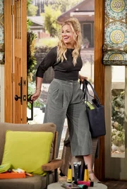 Gemma Johnson (Beth Behrs)