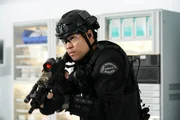 David Lim als Victor Tan