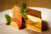 Eveline Wild: „Apfel-Tiramisu“.