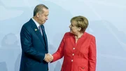Angela Merkel und Recep Tayyip Erdoğan beschließen im März 2016 das EU-Türkei-Abkommen.