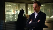 Sherlock Holmes (Jonny Lee Miller)