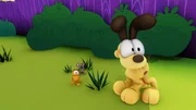 Durch ein Missgeschick wurde Garfield geschrumpft.