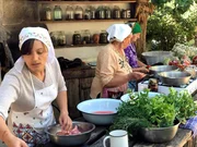 Die Köchinnen im Restaurant von Anatolie Botnaru sind  Frauen aus dem Dorf.
