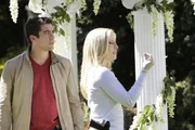 Eine Braut wurde vor dem Altar erschossen. Calleigh (Emily Procter) und Ryan (Jonathan Togo) fragen sich, wo die Sch&uuml;sse herkamen und suchen nach verwertbaren Spuren.