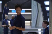 Michael Burnham (Sonequa Martin-Green)