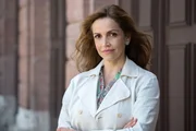 Was verschweigt Dr. Mariann von Walthausen (Rebecca Immanuel)?