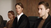Dr. Julia Kellerman (Lisa Bitter,2.v.r.), Charlie (Markus Stoll, r.)