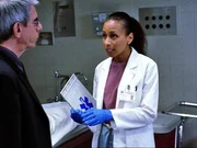 Melinda Warner kann Sergeant John Munch neue interessante Fakten zu dessen aktuellen Mordfällen liefern, nachdem sie die Leichen zahlreicher ermordeter Kinder untersucht hat.