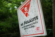 Forsaken Places_Lost Places-Geheime Welten EP Blutiges Erbe Einst das einst teuerste Militär-Bauwerk Jugoslawiens, heute zerstört und übersät mit Landminen: das Aerodrom Željava.