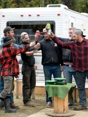 Karla Ann, Carl Rosk, Mark Doverspike, Rick Ness, Chris Kruse and Ben Bellai cheers at gold weigh