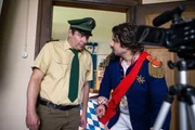 L-R: Martin Riedl (Paul Sedlmeir), "Kini" Weber (Sebastian Fritz)