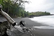 Ein Lava-Strand auf Big Island