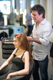 Klaudia Giez mit Promi-Friseur Shan Rahimkahan