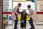 Von links: Dr. Aaron Glassman (Richard Schiff), Alice Gottfried (Ever Carradine) und Dr. Shaun Murphy (Freddie Highmore)