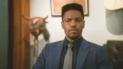Marcus Bell (Jon Michael Hill)