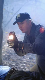 Grissom (William Petersen) sucht nach dem Motiv des Mordes.