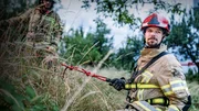 Bei einem Einsatz im unwegsamen Gelände können sich die Heidelberger Feuerwehrleute aufeinander verlassen.
