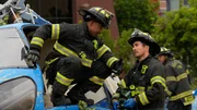 Station 19 Staffel 6 Folge 6 Am Einsatzort: Jason George als Ben Warren, Jay Hayden als Travis Montgomery