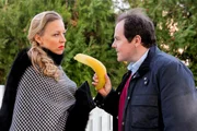 L-R: Nicoletta Huber (Nina Proll), Jörg Pudschedl (Thomas Mraz).