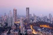 Skyline in Mumbai bei Nacht