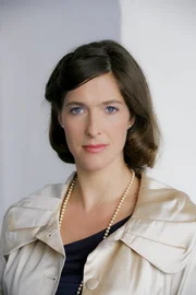 Margrit Sartorius (Sylvie von Bodenstett).