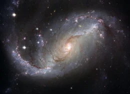 Die Beobachtung weit entfernter Galaxien f&uuml;hrt die Forschung zu neuen Erkenntnissen.
