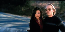 Cerina Vincent als Marcy, Joey Kern als Jeff