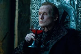 Der kultivierte F&uuml;rst Viktor (Bill Nighy) hegt eine besondere Vorliebe f&uuml;r Blut und Sklaven ...