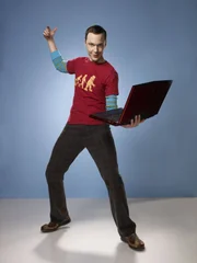 Ein Intellektueller, der allerdings keine Ahnung von einem Leben neben der Physik und Videogames hat: Dr. Sheldon Cooper (Jim Parsons) ...