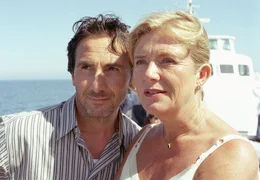 Liebe in Sicht: Barbara (Jutta Speidel) und Enrico (Bruno Maccallini) auf dem Weg ins romantische Amalfi.