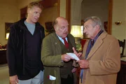(v.li.): Albert Fortell (Felix Hofstätter), Hans Kraemmer (Josef Schimek), Günter Mack (Emil Czikowski).