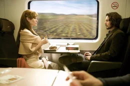L-R: Elise Clifton-Ward (Angelina Jolie) und Frank Tupelo (Johnny Depp)