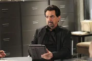 Für Rossi (Joe Mantegna) und seine Kollegen beginnt ein Wettlauf mit der Zeit, als in Johnson County eine Stripperin entführt wird ... Für Rossi (Joe Mantegna) und seine Kollegen beginnt ein Wettlauf mit der Zeit, als in Johnson County eine Stripperin entführt wird ...